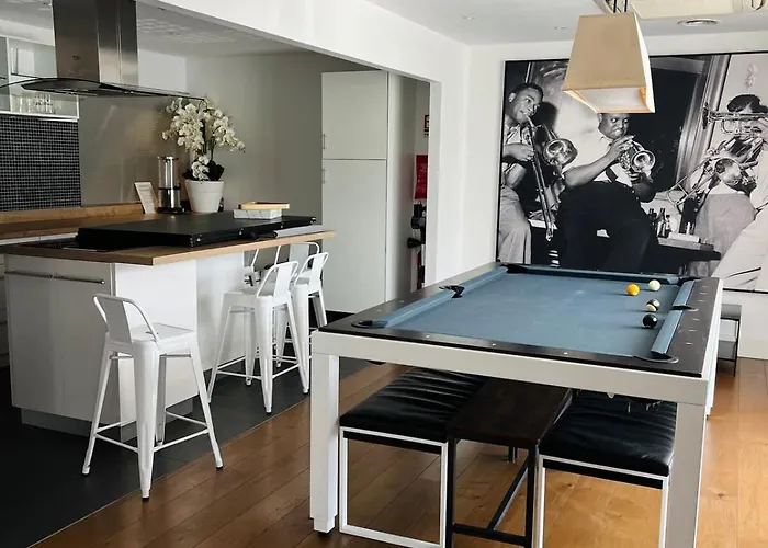 3 Bord Du T3 Piscine * 艾克斯莱班