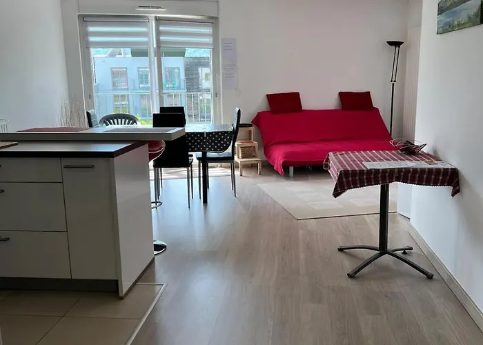 3 Bord Du T3 Piscine * 艾克斯莱班